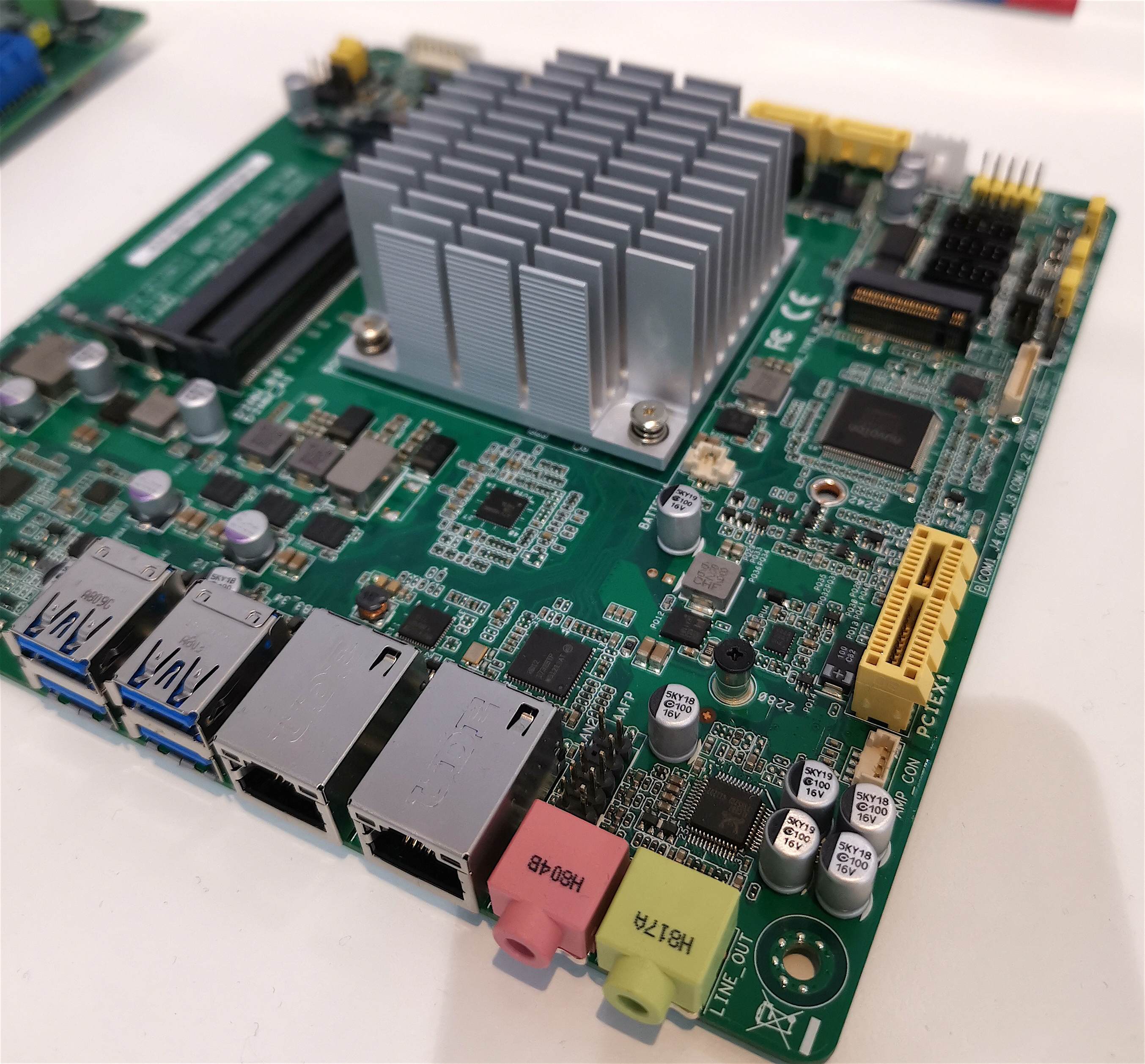 application of extruded aluminum heat sink